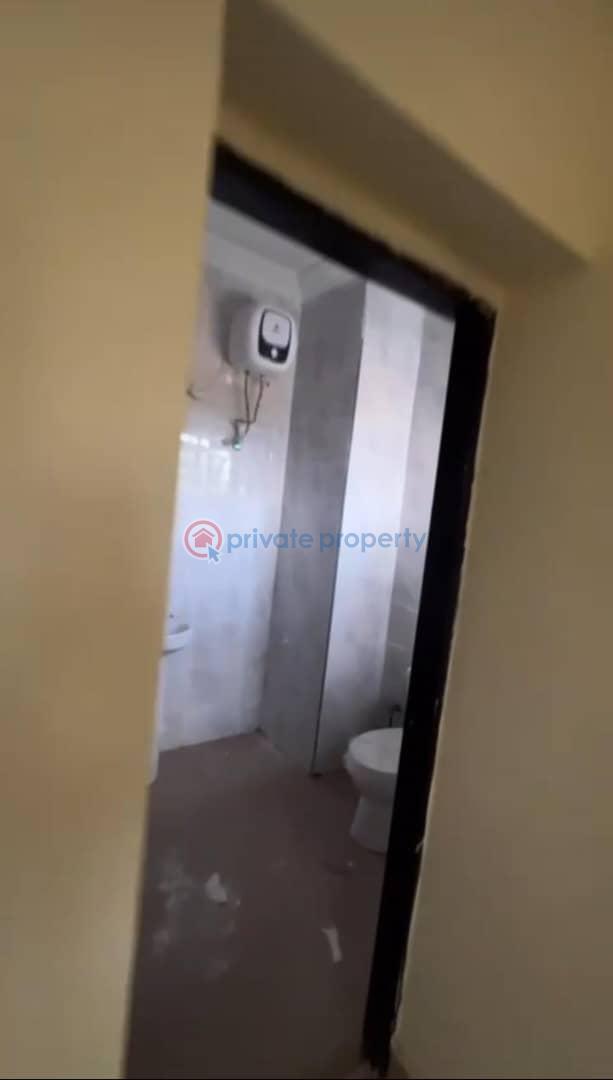 3 bedroom Flat & Apartment For Rent Idu Abuja Phase 1  - 1