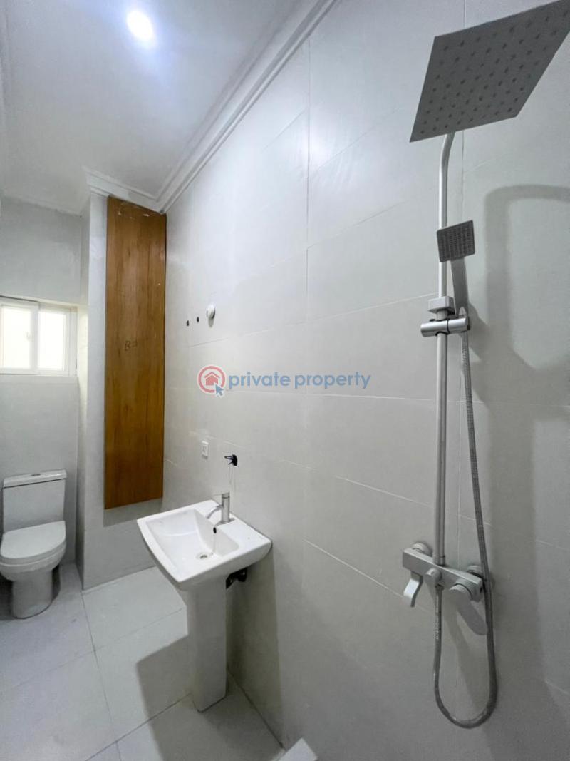 3 bedroom Flat & Apartment For Sale Osapa Lekki Lagos - 29