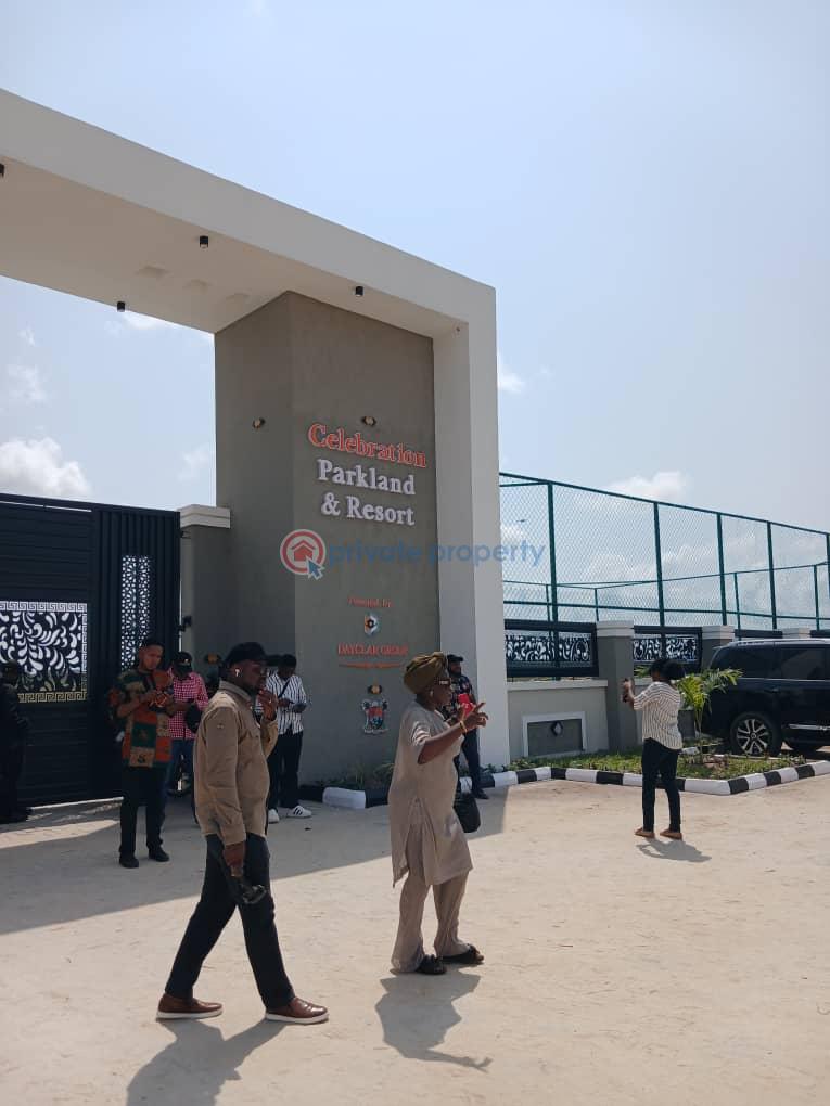 3 bedroom Bungalow For Sale Celebration Parkland Estate Eleko Ibeju-Lekki Lagos - 7