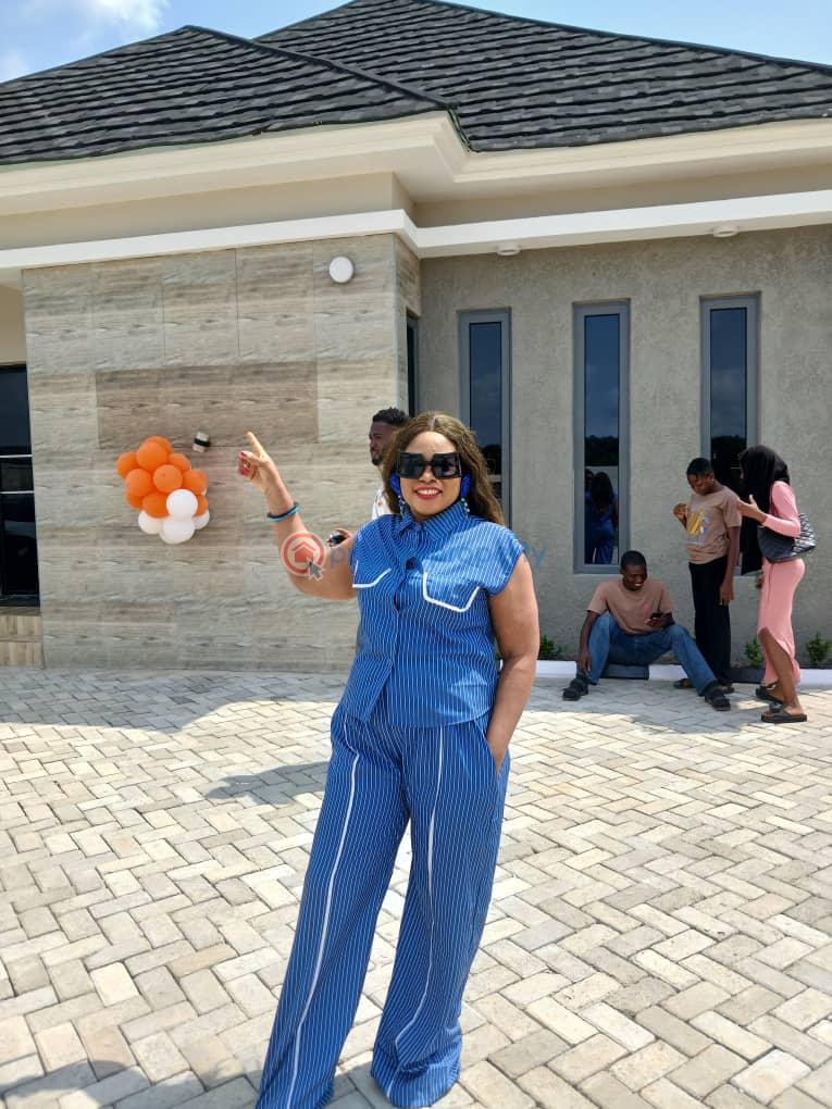 3 bedroom Bungalow For Sale Celebration Parkland Estate Eleko Ibeju-Lekki Lagos - 9