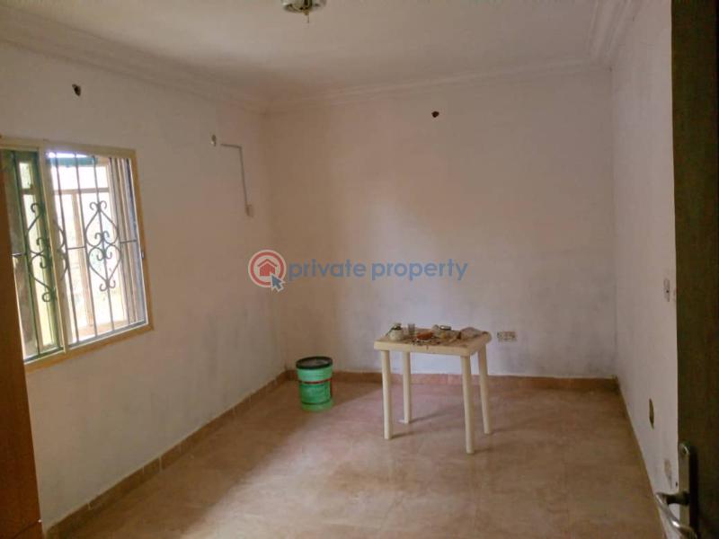 3 bedroom Detached Bungalow For Rent Ogunfayo,eputu Awoyaya Ajah Lagos - 11