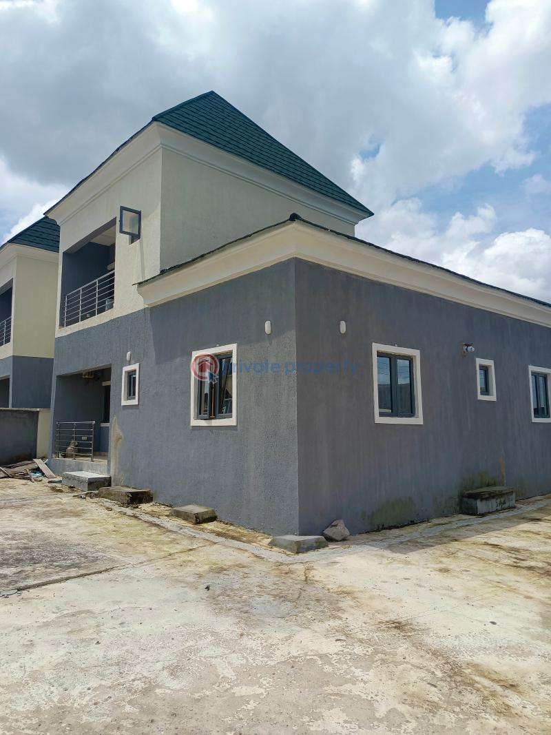 3 bedroom Semi detached Duplex For Sale Leisure Court Phase 1 Lugbe Abuja Phase 4  - 9
