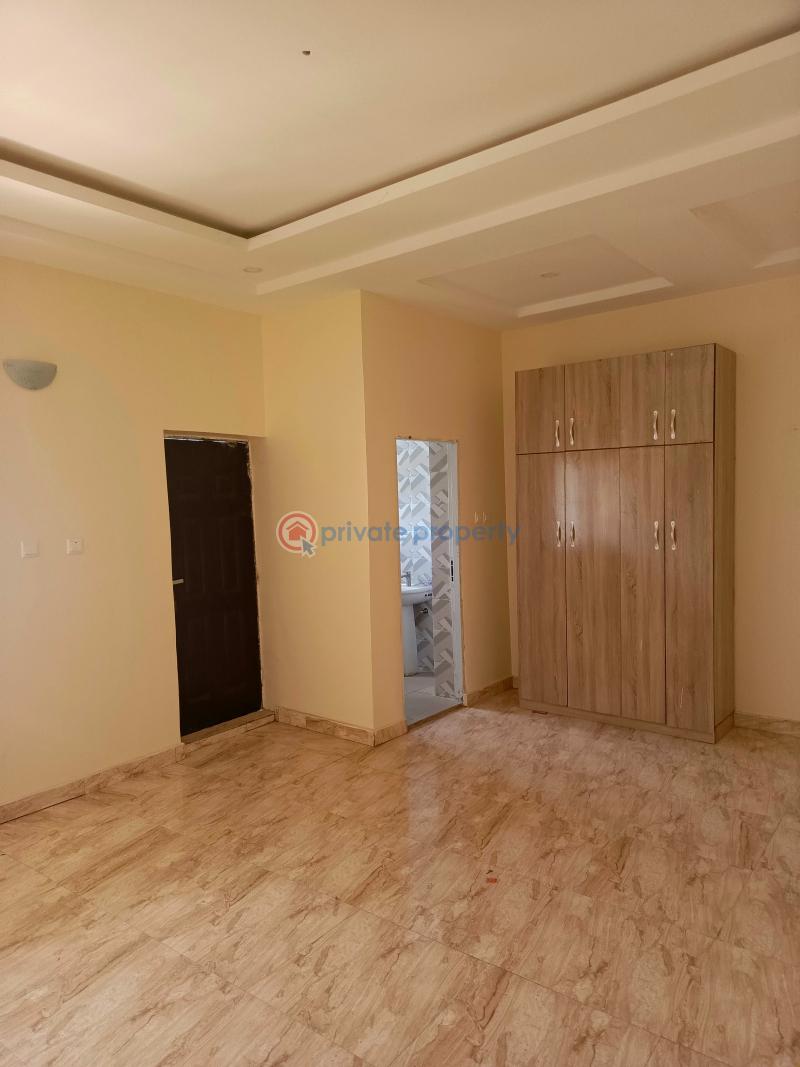 3 bedroom Semi detached Duplex For Sale Leisure Court Phase 1 Lugbe Abuja Phase 4  - 14