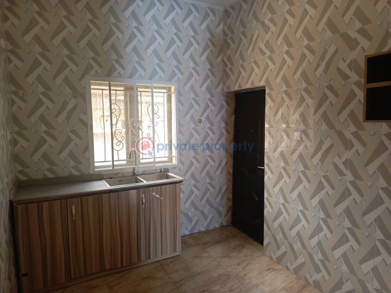 3 bedroom Semi detached Duplex For Sale Leisure Court Phase 1 Lugbe Abuja Phase 4  - 11