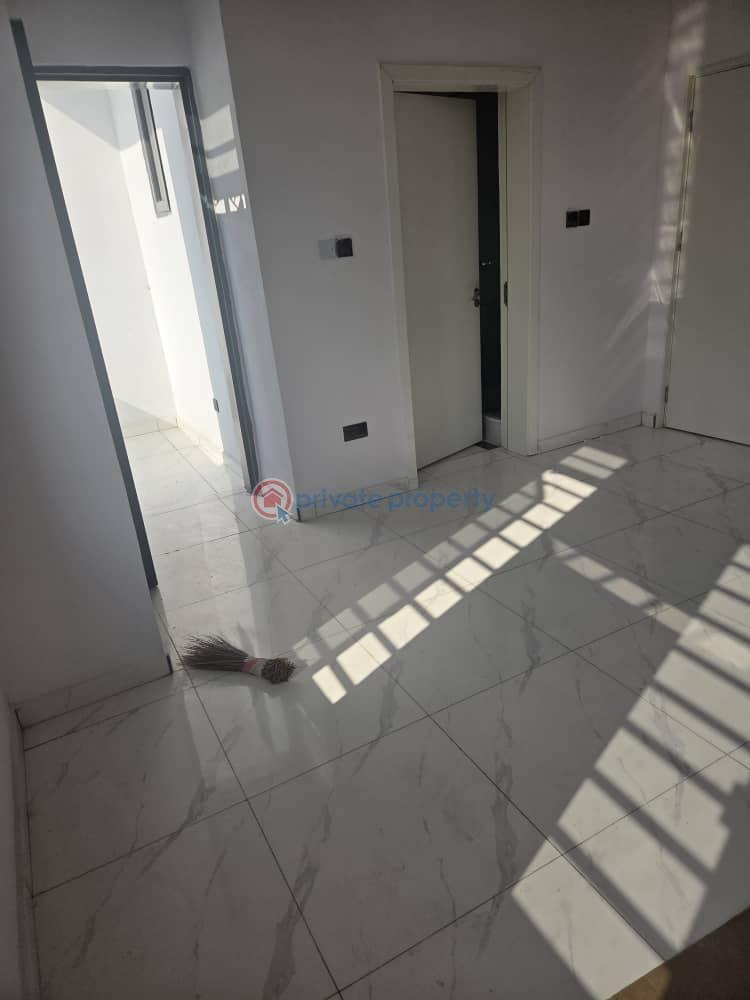 3 bedroom Terraced Duplex For Sale Lincoln Terrace 1(a 13) Ikota Lekki Lagos - 5