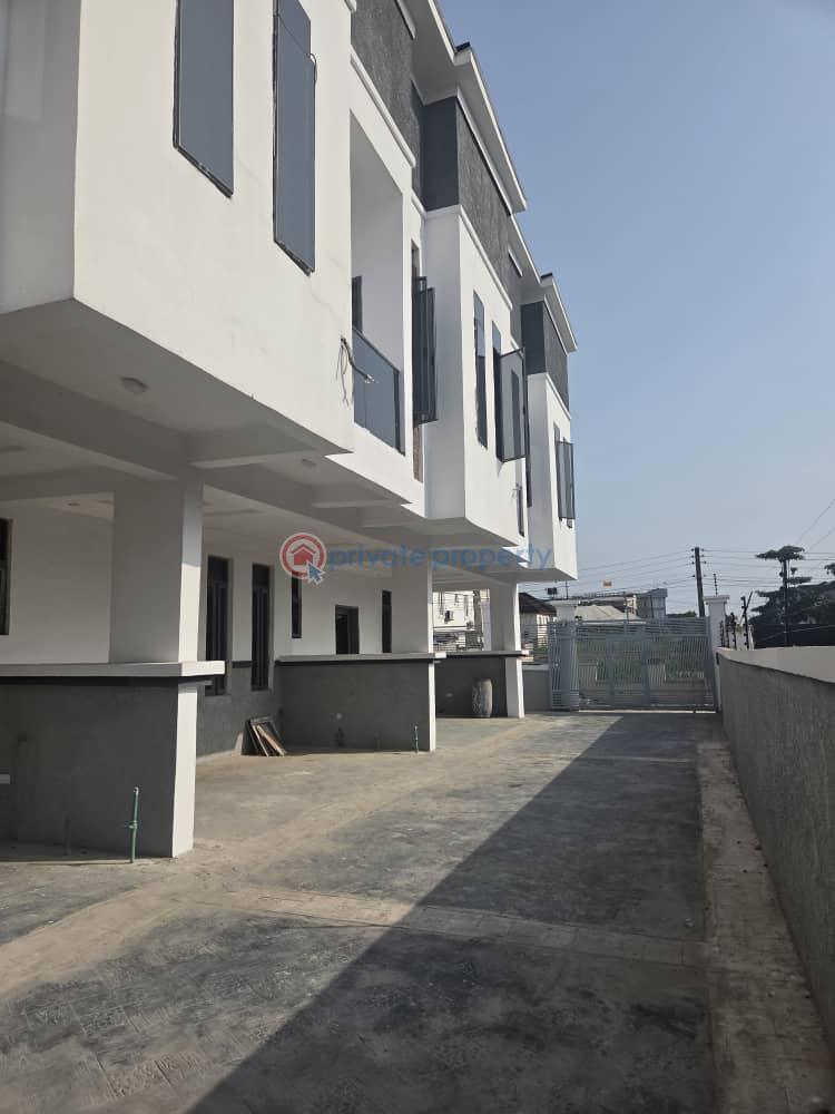 3 bedroom Terraced Duplex For Sale Lincoln Terrace 1(a 13) Ikota Lekki Lagos - 4
