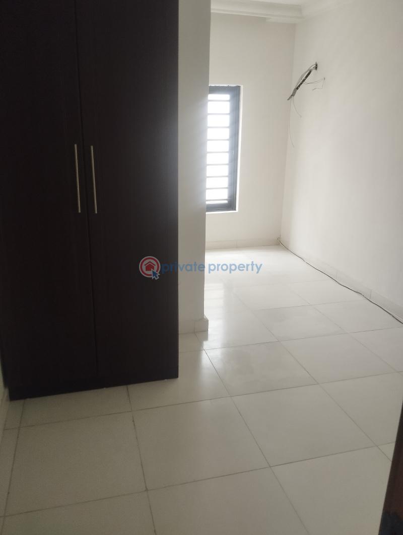 3 bedroom Maisonette For Sale Off Platinum Way Jakande Lekki Lagos - 7