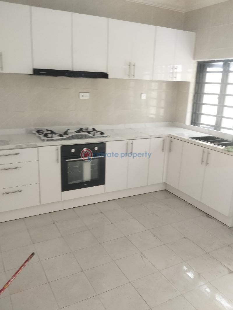 3 bedroom Maisonette For Sale Off Platinum Way Jakande Lekki Lagos - 12