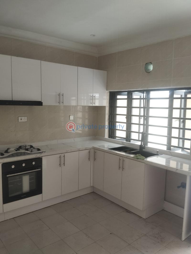 3 bedroom Maisonette For Sale Off Platinum Way Jakande Lekki Lagos - 13