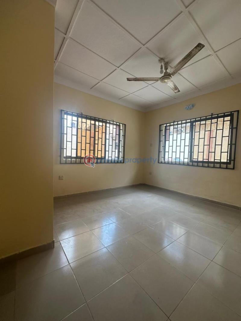 3 bedroom Block Of Flats For Rent Oluyole Estate / Olusoji, Oluyole Extension Oluyole Estate Ibadan Oyo - 4