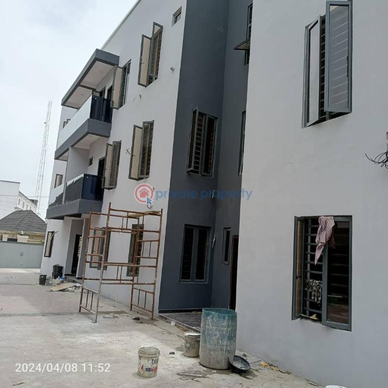 4 & 5 bedroom terraces and 3bedroom pent house at shonibare estate - 5 5 bedroom Terrace For Sale Shonibare Estate Maryland Lagos - 5