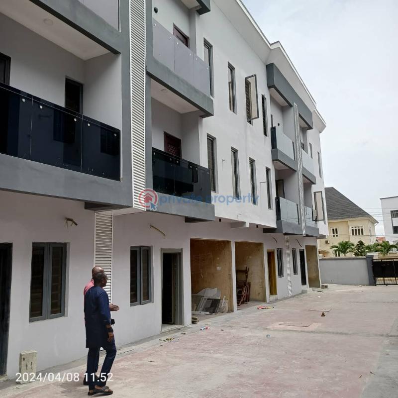 4 & 5 bedroom terraces and 3bedroom pent house at shonibare estate - 8 5 bedroom Terrace For Sale Shonibare Estate Maryland Lagos - 8