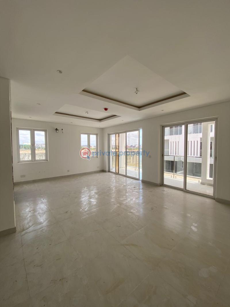 4 bedroom Semi detached Duplex For Sale Chevron Drive Lekki Lagos - 9
