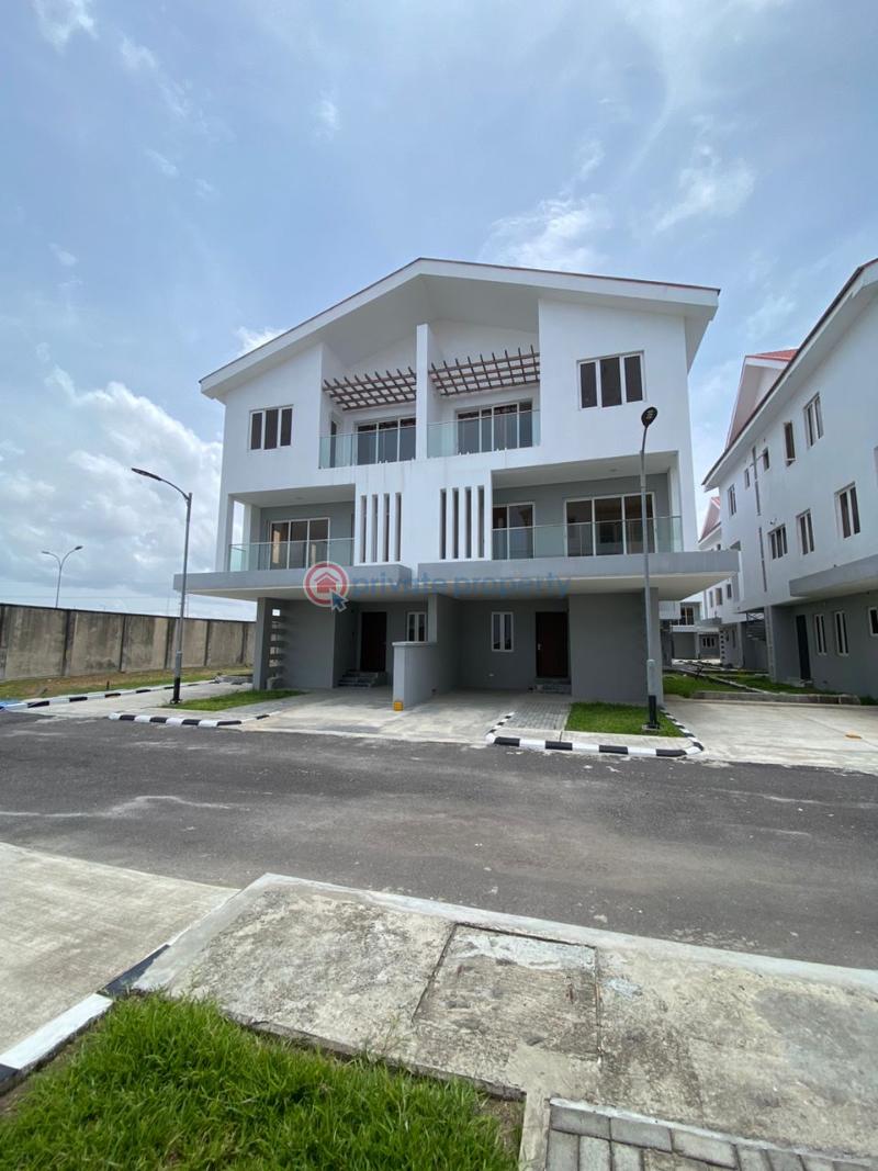 4 bedroom Semi detached Duplex For Sale Chevron Drive Lekki Lagos - 1