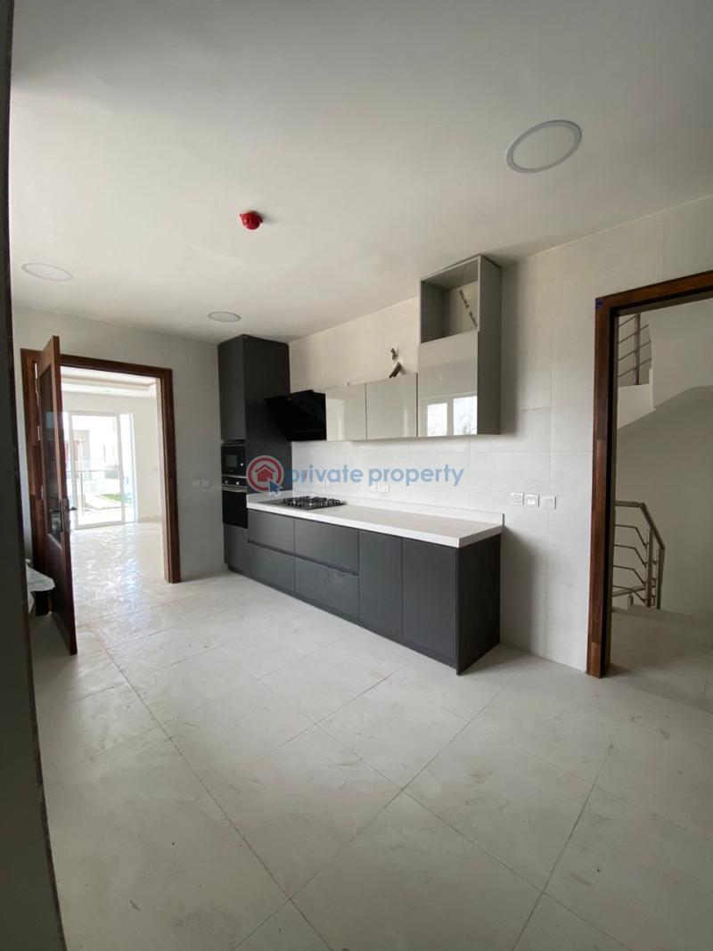 4 bedroom Semi detached Duplex For Sale Chevron Drive Lekki Lagos - 13