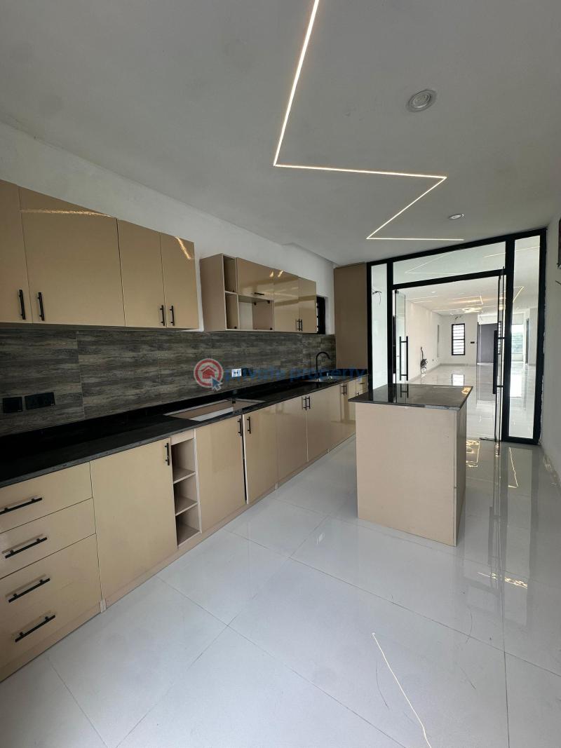 4 bedroom House For Sale Lekki Lagos - 3