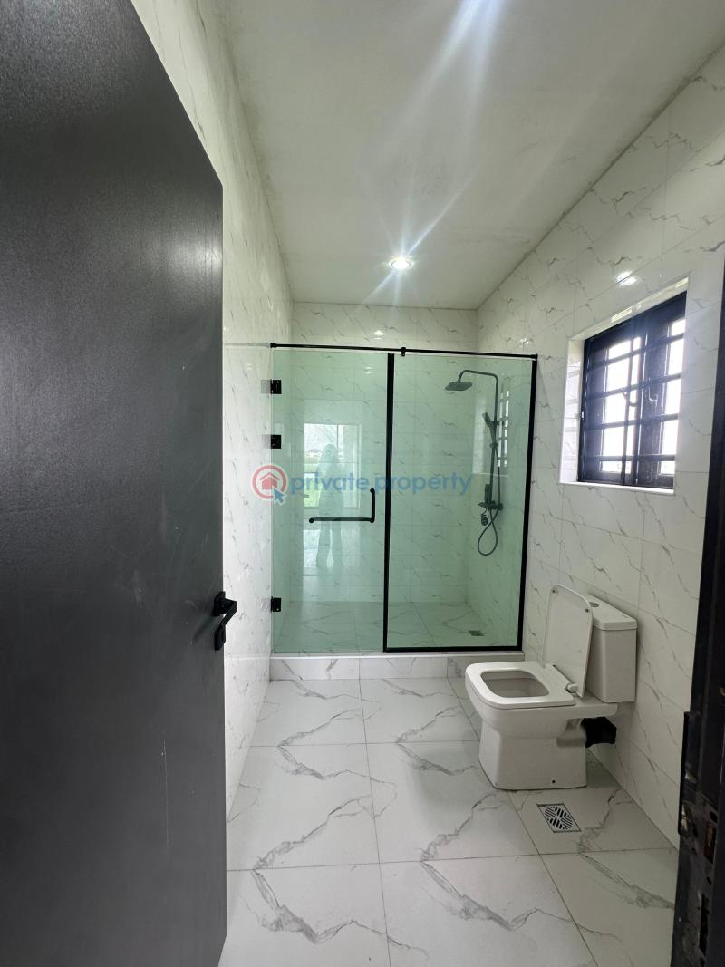 4 bedroom House For Sale Lekki Lagos - 13