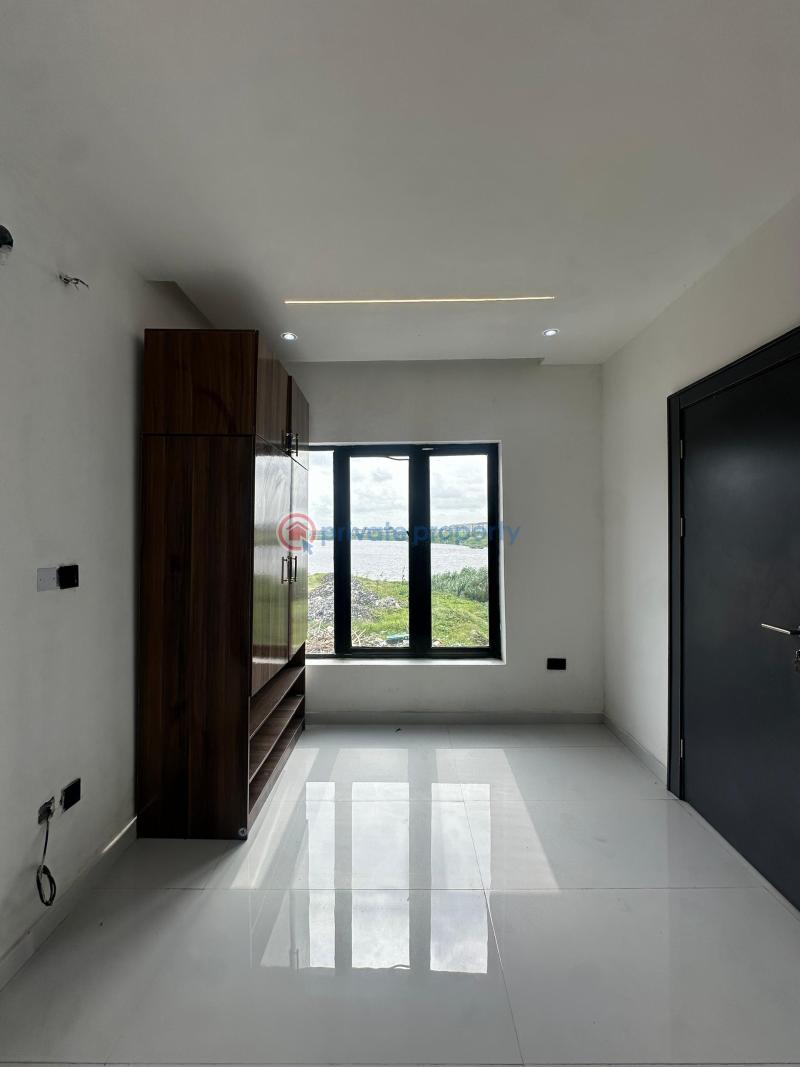 4 bedroom House For Sale Lekki Lagos - 2