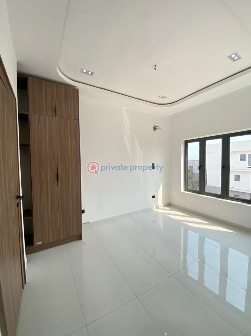 4 bedroom Maisonette For Sale Lekki, Lagos Lekki Phase 1 Lagos - 14