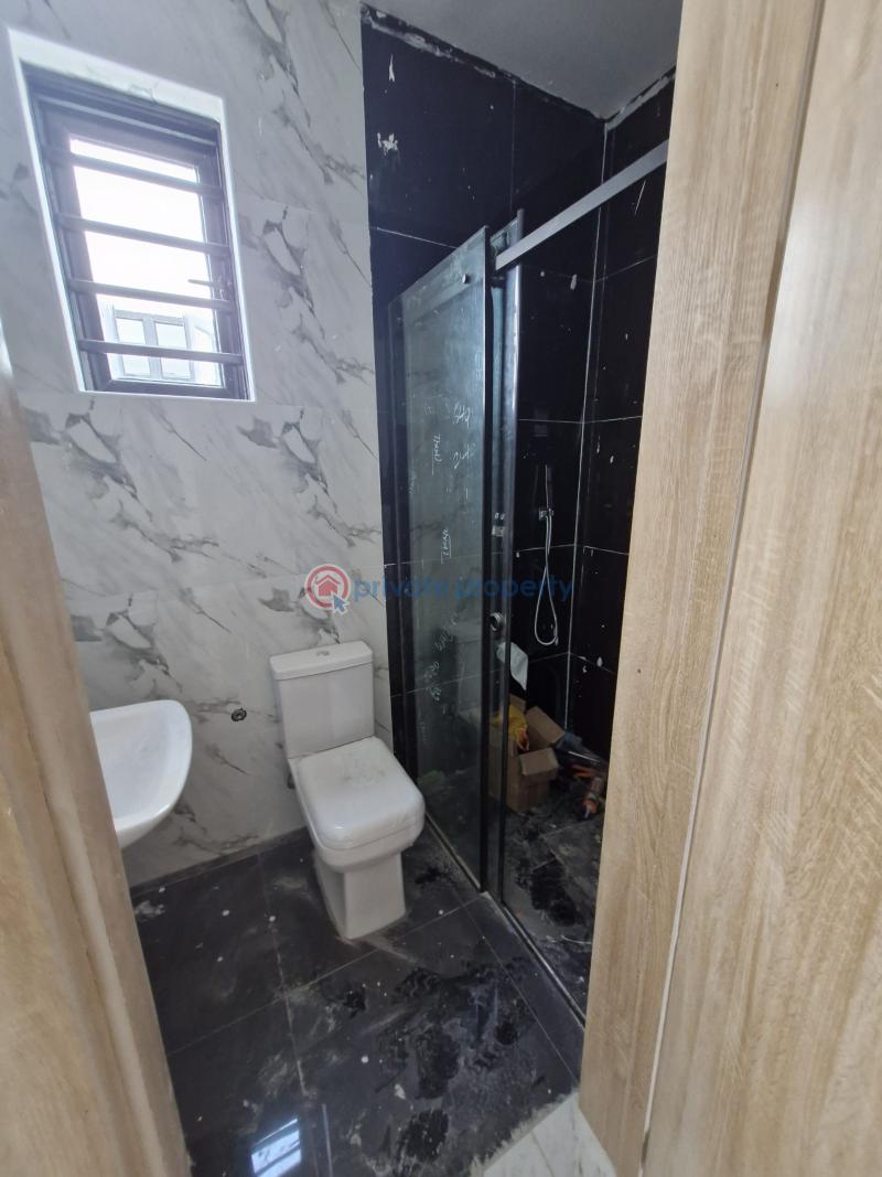 4 bedroom Terrace For Sale Idado Lekki Lagos - 9