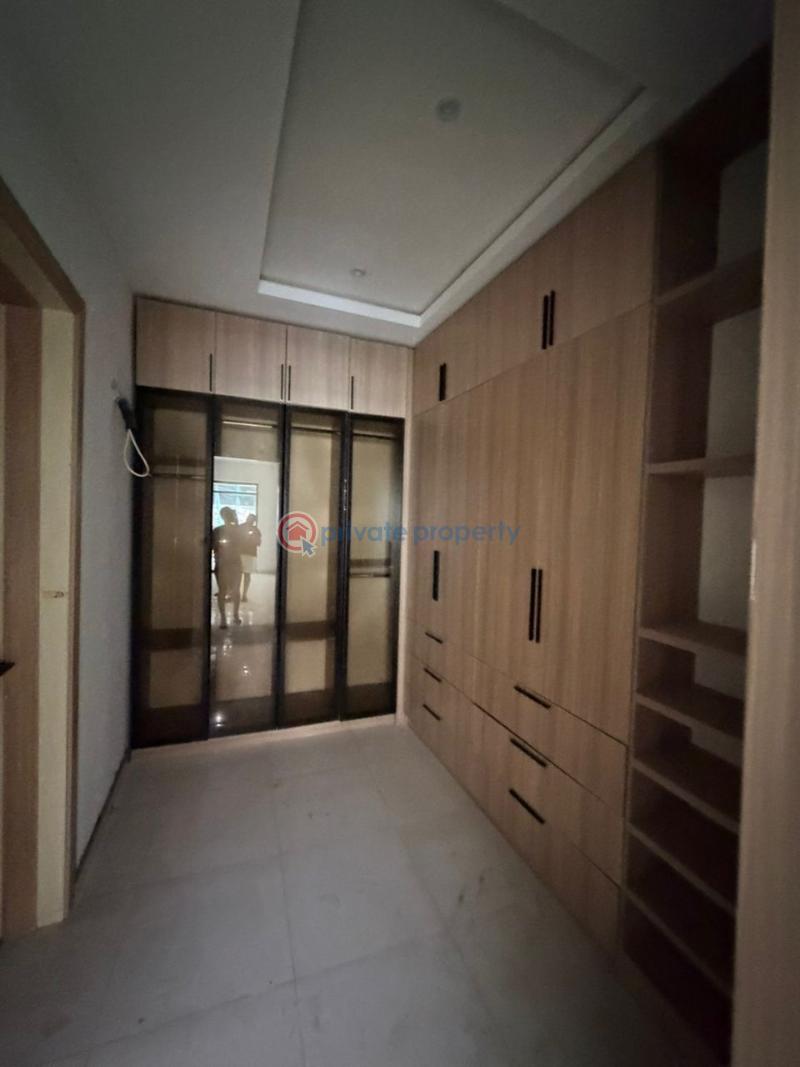 4 bedroom Block Of Flats For Rent Lekki Phase 1 Lagos - 1