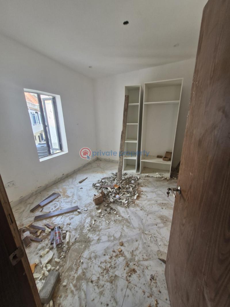 4 bedroom Semi detached Duplex For Sale Ikota Lekki Lagos - 3
