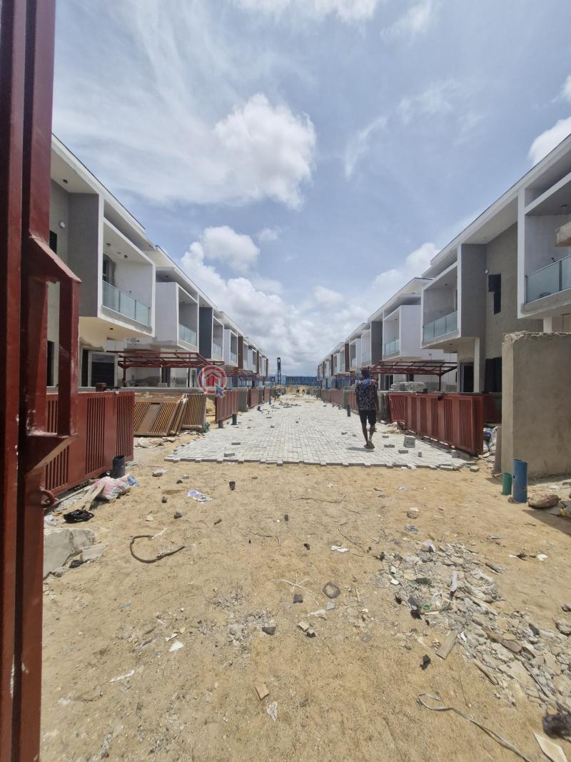 4 bedroom Semi detached Duplex For Sale Lekki Phase 2 Lagos - 10