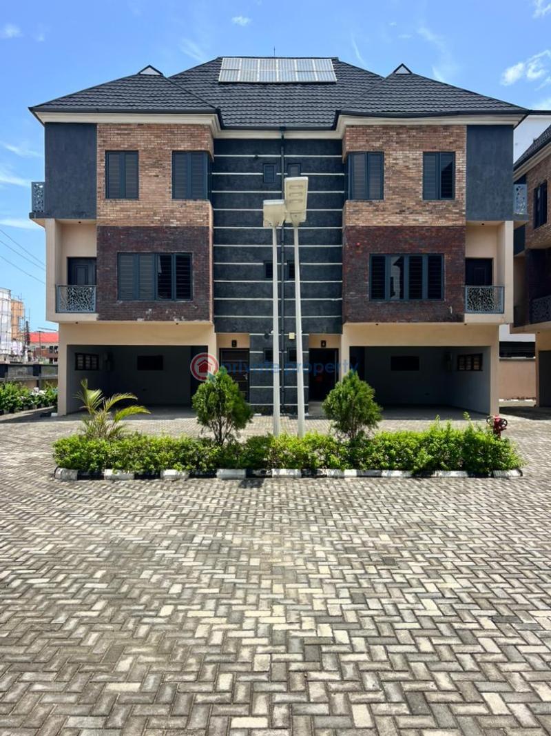 4 bedroom Semi detached Duplex For Sale Stylish 4 Bedroom Semi Detached Duplex With Bq, Laundry Room, 5 Hkva + 220 Amps Inverter & 20 Kva Generator, Ikate Lekki Ikate Elegushi Lekki Lagos - 7