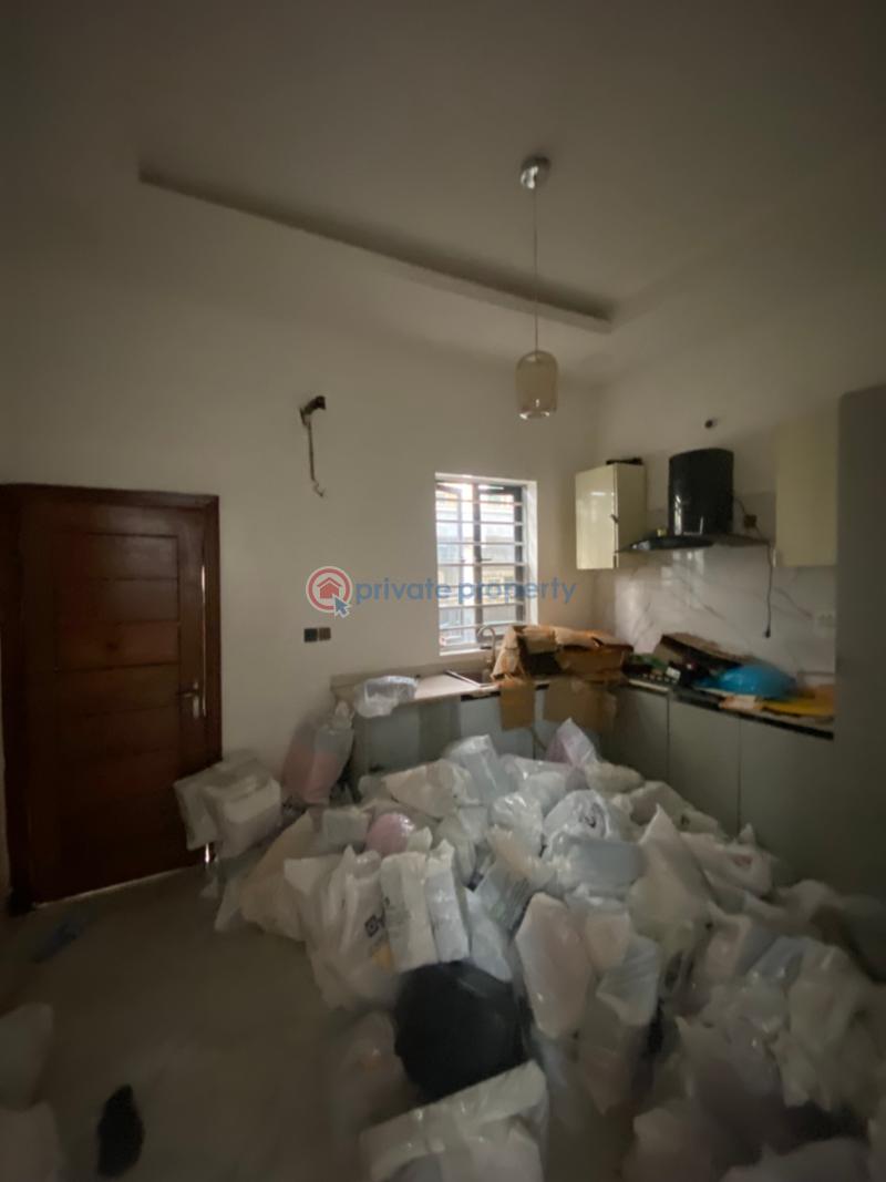 4 bedroom Semi detached Duplex For Sale Chevron Drive Lekki Lagos - 3
