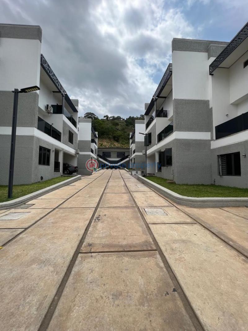 4 bedroom Detached Duplex For Sale Katampe Ext. Abuja Phase 2  - 13