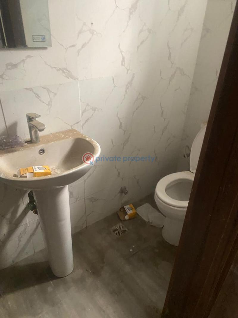 4 bedroom Semi detached Duplex For Sale Ologolo Lekki Lagos - 11