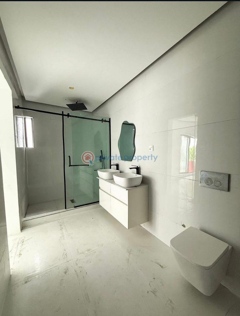 4 bedroom Terrace For Sale Lekki Phase 1 Lagos - 4