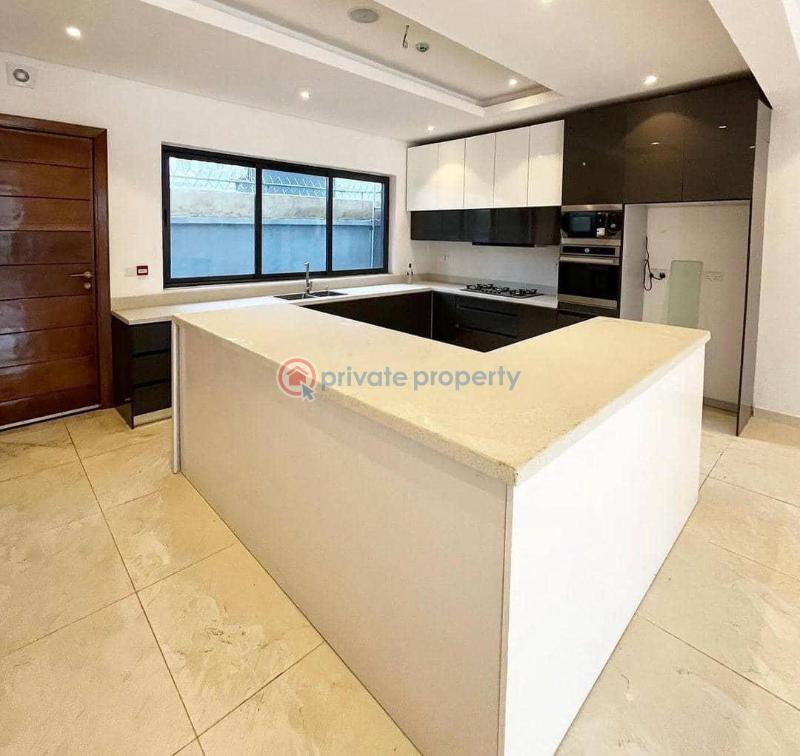 4 bedroom Terraced Duplex For Rent Old Ikoyi Lagos - 32
