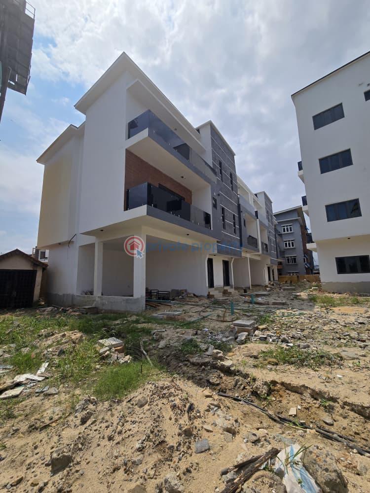4 bedroom Terraced Duplex For Sale Ologolo Lekki Lagos - 0