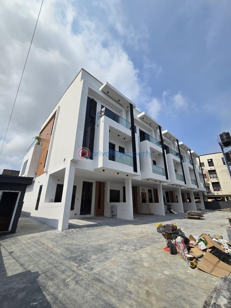 4 bedroom Terraced Duplex For Sale Osapa London Lekki Lagos - 0