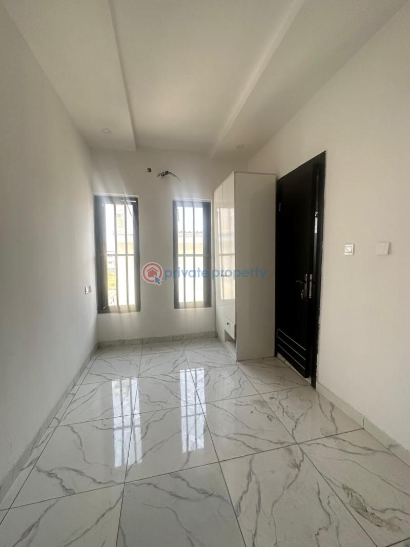 4 bed terrace duplex  for sale + bq* - 13 4 bedroom Terraced Duplex For Sale Platinum Way, Osapa Osapa Lekki Lagos - 13