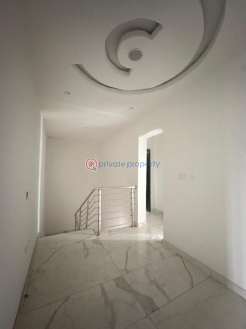 4 bed terrace duplex  for sale + bq* - 11 4 bedroom Terraced Duplex For Sale Platinum Way, Osapa Osapa Lekki Lagos - 11