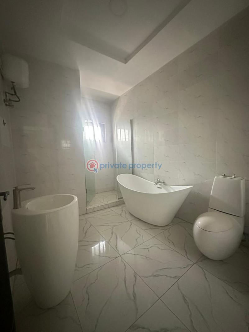 4 bed terrace duplex  for sale + bq* - 8 4 bedroom Terraced Duplex For Sale Platinum Way, Osapa Osapa Lekki Lagos - 8