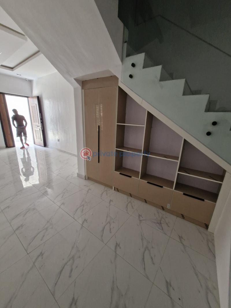4 bedroom Terraced Duplex For Sale Chevron Drive Lekki Lagos - 7