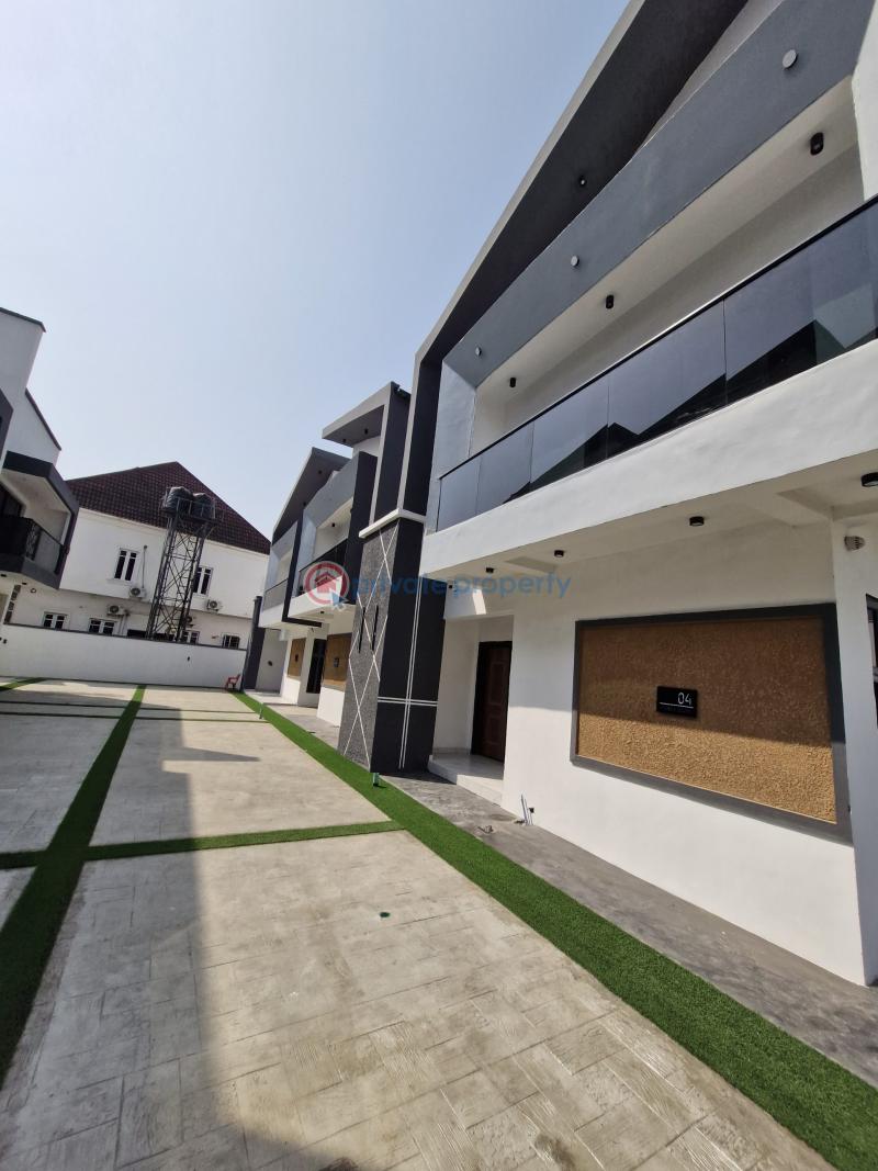 4 bedroom Terraced Duplex For Sale Chevron Drive Lekki Lagos - 1