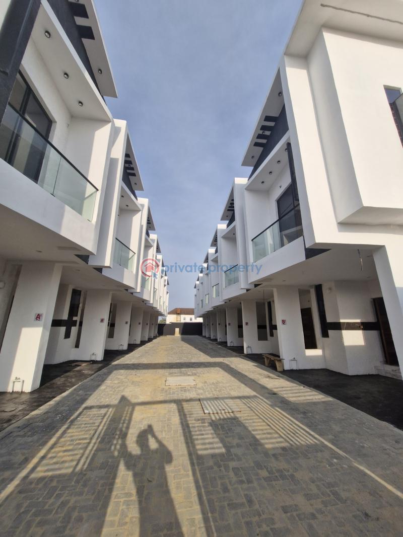 4 bedroom Terrace For Sale Ikota Lekki Lagos - 0