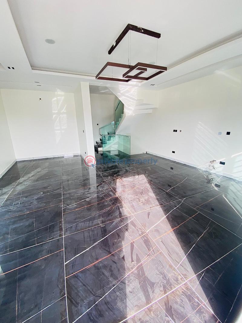 4 bedroom Terraced Duplex For Sale Freedom Way Lekki Phase 1 Lagos - 10