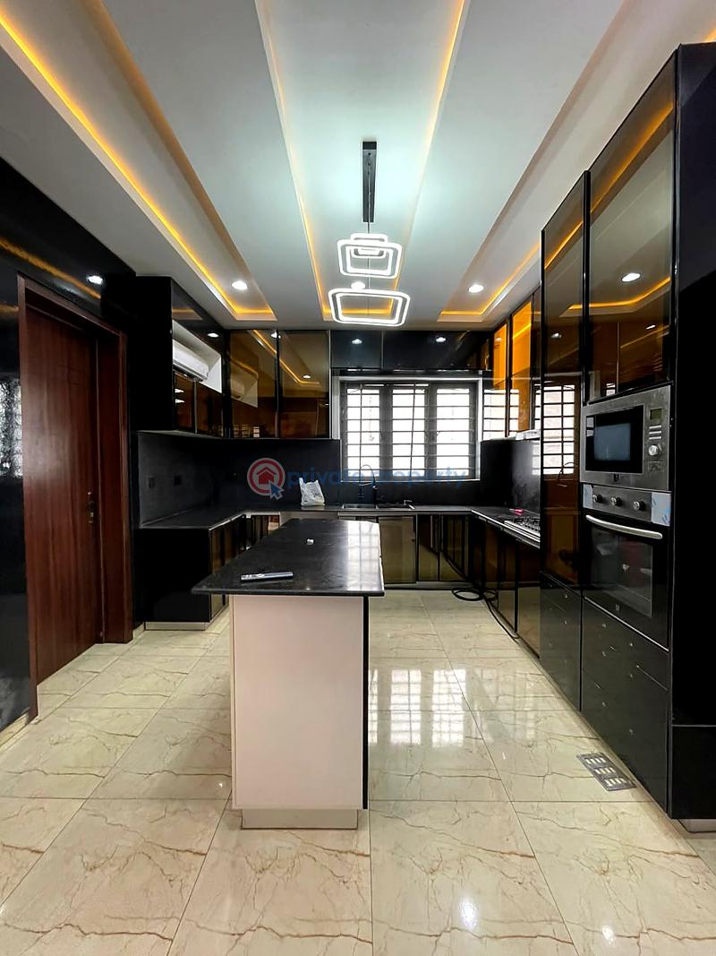 4 bedroom Flat & Apartment For Sale Lekki Lagos - 2