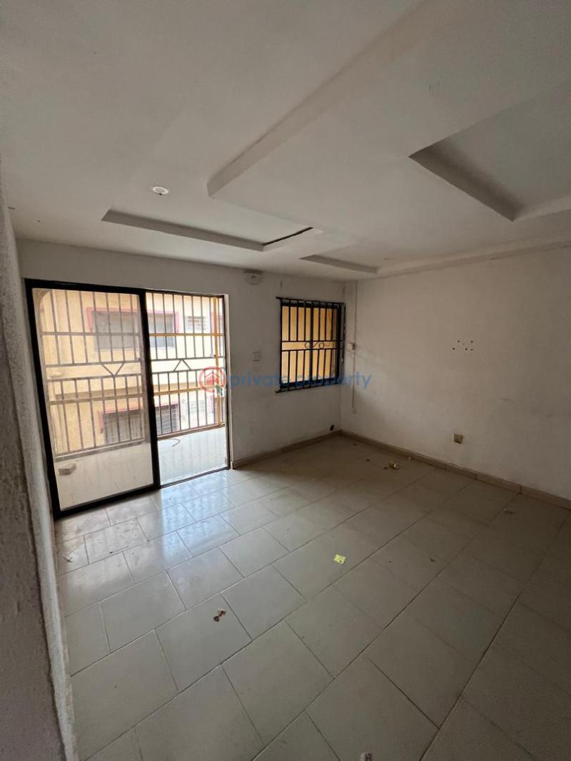 4 bedroom Flat & Apartment For Rent Ikotun Ikotun/Igando Lagos - 4