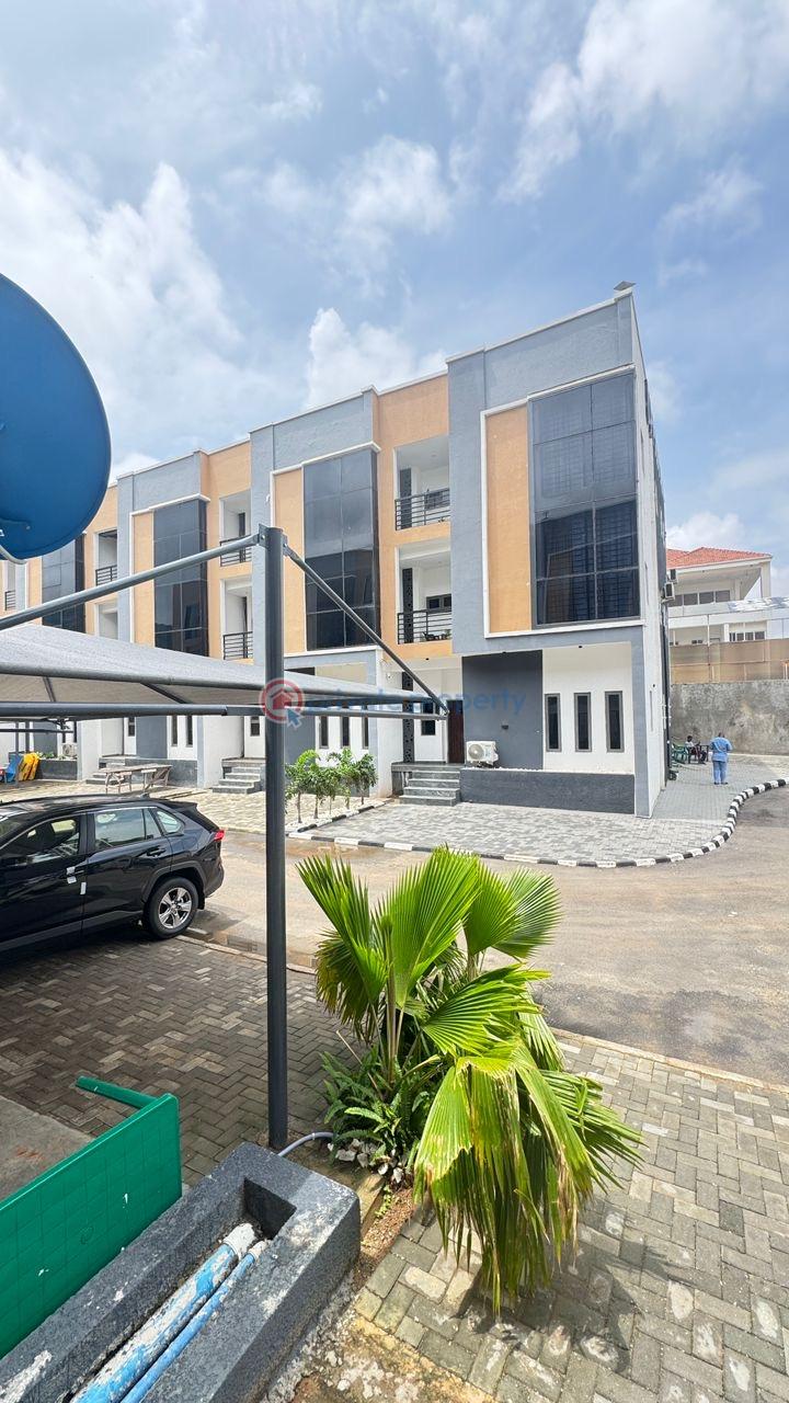4 bedroom House For Sale Katampe Ext. Abuja Phase 2  - 0