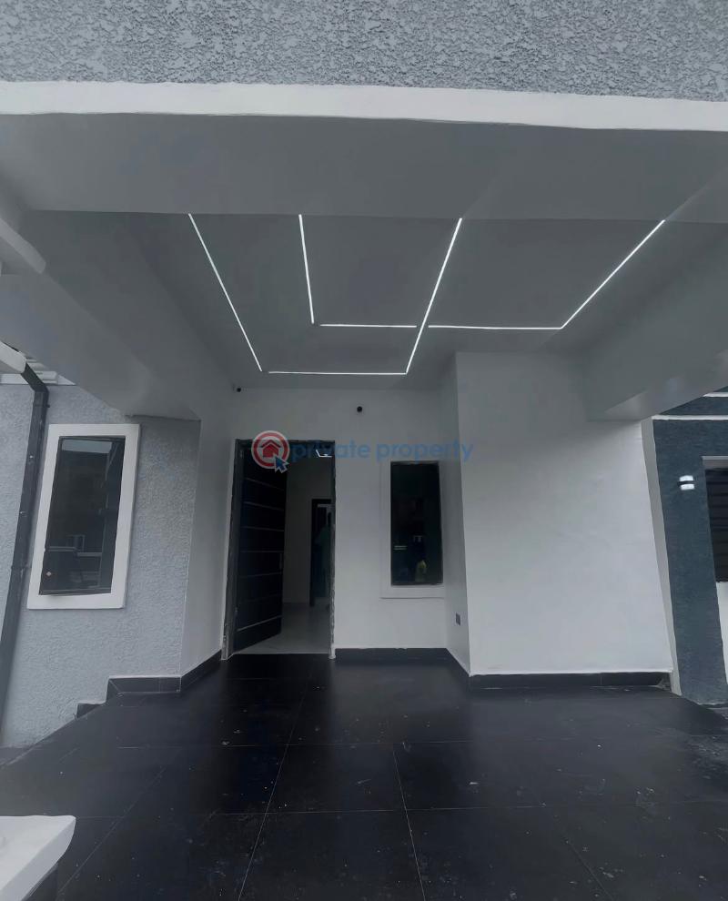 4 bedroom Detached Bungalow For Sale Egbelu New Layout Port Harcourt Rivers - 1