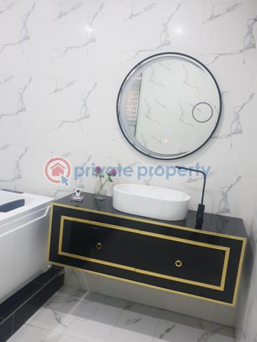 4 bedroom Block Of Flats Short let Admiralty Way Kekki Lekki Phase 1 Lagos - 24