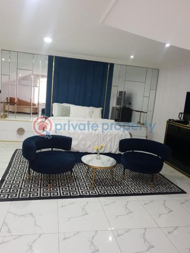 4 bedroom Block Of Flats Short let Admiralty Way Kekki Lekki Phase 1 Lagos - 20