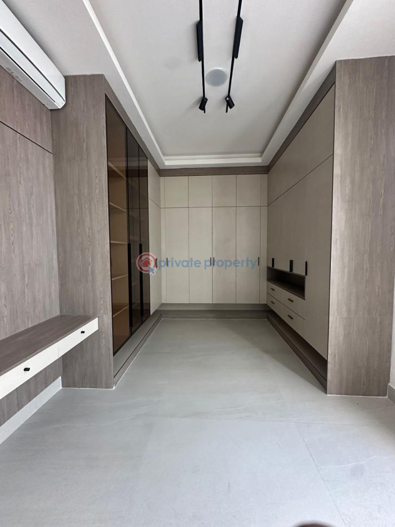 4 bedroom Flat & Apartment For Rent Banana Island Ikoyi Lagos - 2