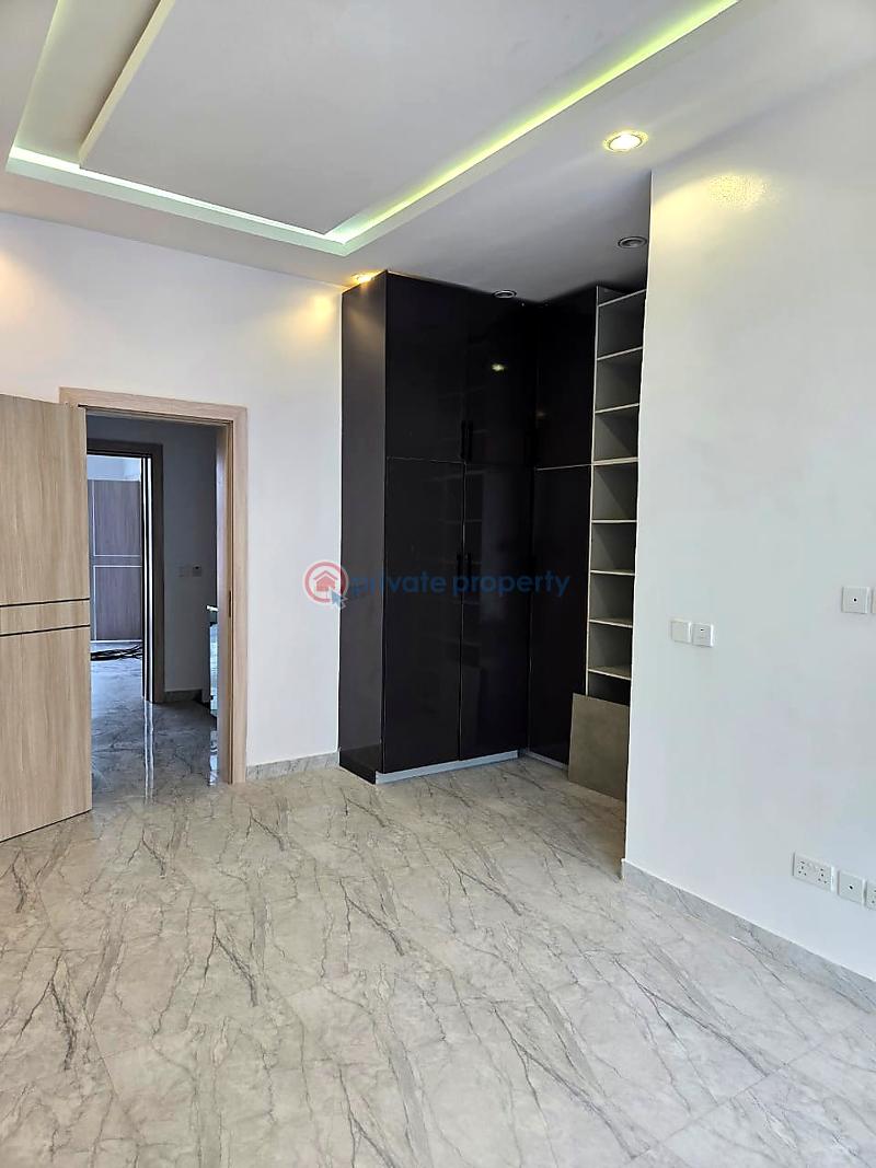 4 bedroom Flat & Apartment For Rent Lekki Phase 1 Lagos - 6